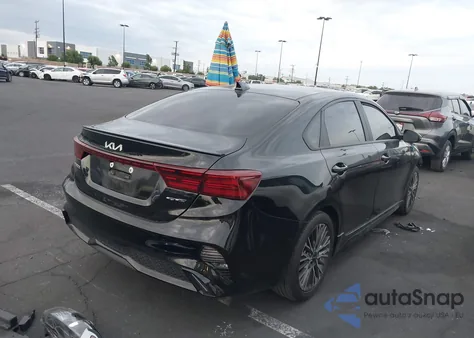 2024 Kia Forte Gt Line из США, поврежденный, VIN 3KPF54ADXRE779741